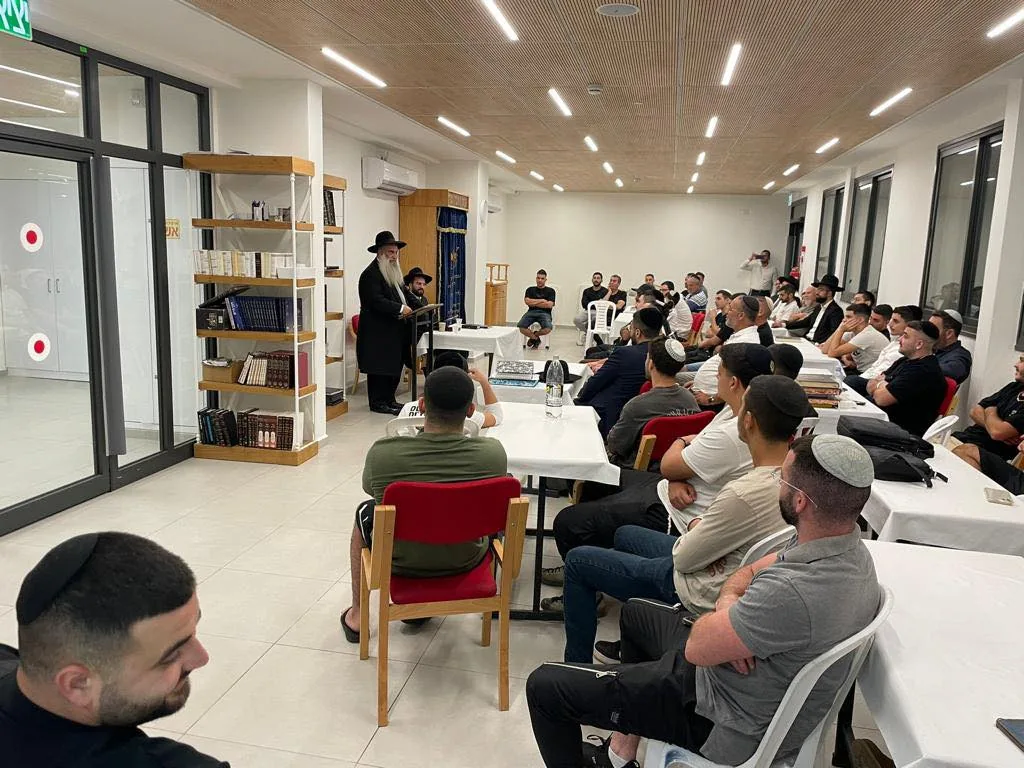 שיעור ערב בישיבה, הרב מזרחי שליט״א